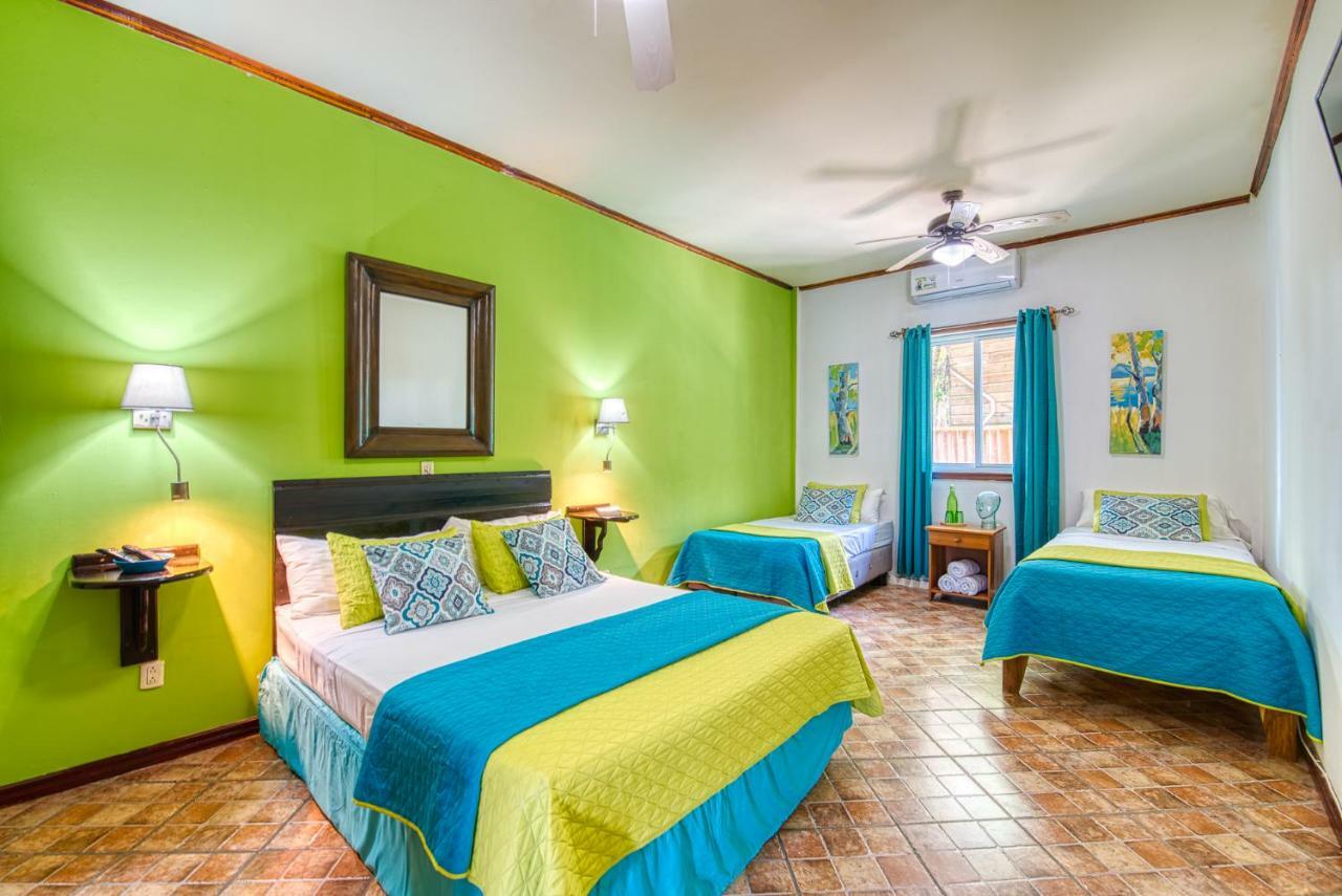Bocas del Toro Los Balcones Over The Sea Hotel מראה חיצוני תמונה