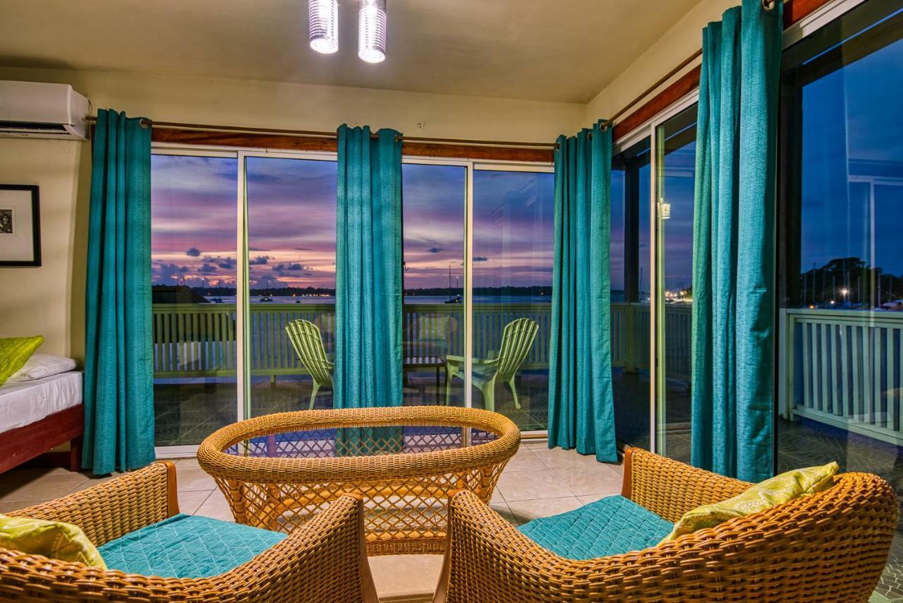 Bocas del Toro Los Balcones Over The Sea Hotel מראה חיצוני תמונה